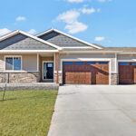 MelissaSwalla_5108TopazDrive_001